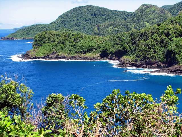 Ultimate Samoa Travel Guide : The Heart of Polynesia